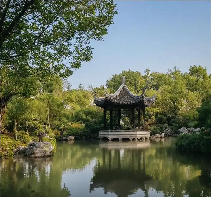 重庆渝北梦碎餐饮有限公司